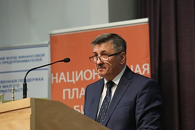 ministr-ekonomiki-vladimir-zinovskij